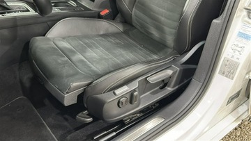 Volkswagen Passat B8 Limousine Facelifting 2.0 TSI 190KM 2021 Volkswagen Passat 2.0 TSI Elegance DSG sedan, zdjęcie 16