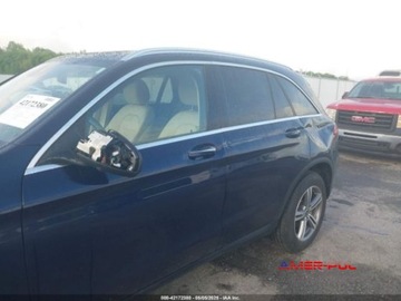 Mercedes GLC C253 2021 Mercedes-Benz GLC 2021 r. ,2,0L 300 4 MATIC 2.0 Benzyna 255KM, zdjęcie 9