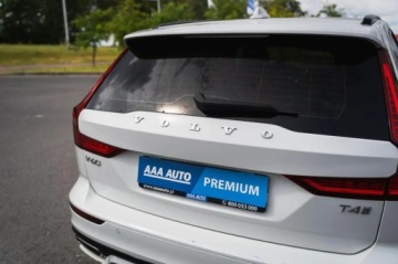Volvo V60 II  Kombi 2.0 T4 190KM 2020 Volvo V60 T4 2.0, Salon Polska, Serwis ASO, zdjęcie 12