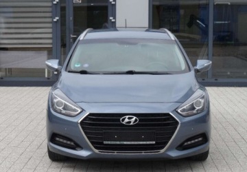 Hyundai i40 Kombi Facelifting 2.0 GDI 165KM 2015 Hyundai i40 Hyundai i40 Kombi 2.0 Trend 2.0 Benzyna 165KM, zdjęcie 3