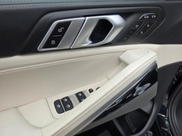 BMW X6 G06 M SUV 3.0 M50d 400KM 2020 BMW X6 M50d 3.0l diesel 400KM 760Nm Salon PL Bezwypadkowy Serwis ASO, zdjęcie 5