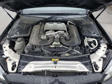 Mercedes Klasa C W205 2018 Mercedes-Benz Klasa C 63 AMG 2018 6.3l 6.3 Benzyna 469KM, zdjęcie 6