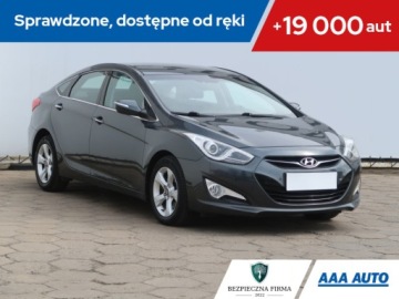 Hyundai i40 Sedan 1.7 CRDi 115KM 2012 Hyundai i40 1.7 CRDI, Navi, Klima, Klimatronic
