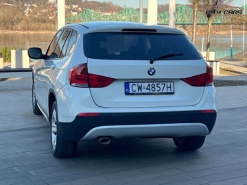 BMW X1 E84 Crossover sDrive18d 143KM 2011 BMW X1 X-1 Maly przebieg 2.0 Diesel 143KM 2.0 Diesel 143KM, zdjęcie 21