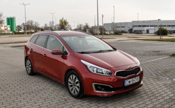 Kia Ceed II Kombi Facelifting 1.6 CRDi 136KM 2016 Kia Ceed Salon PL Lift 2016 r. Bezwypadkowy VAT23 1.6 Diesel 136KM, zdjęcie 5