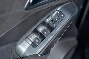 Nissan Qashqai III Crossover Facelifting 1.3 DIG-T MHEV 158KM 2025 Nissan Qashqai Polski Salon BOSE Pakiet Komfort Alcantara 1.3 Hybryda, zdjęcie 12