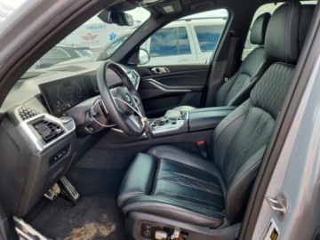 BMW X5 G05 2025 BMW X5 M60i 2025 4.4 Benzyna 523KM, zdjęcie 7