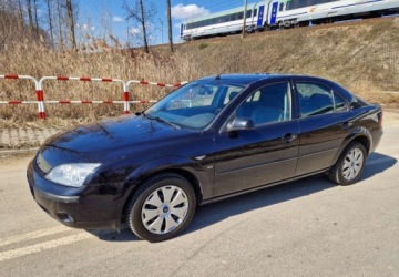 Ford Mondeo III Sedan 2.5 170KM 2002 Ford Mondeo 2.5 V6 170KM Ghia Oryginal Klima 2.5 Benzyna 170KM, zdjęcie 2