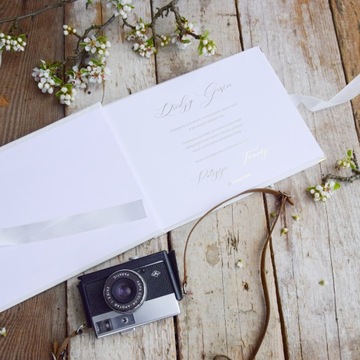 XX СВАДЕБНАЯ ГОСТЕВАЯ КНИГА, БЕЛАЯ, ЗОЛОТЫЕ ПИСЬМА, бархат