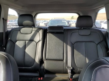 Jeep Grand Cherokee V 2023 Jeep Grand Cherokee Limited 2023 3.6l 3.6 Benzyna 293KM, zdjęcie 10