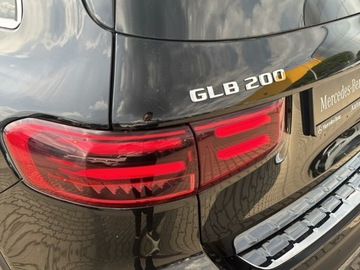 Mercedes GLB SUV 1.3 200 163KM 2023 Mercedes-Benz GLB 200 Podgrzewana kierownica/ Gwar, zdjęcie 10