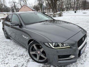 Jaguar XE Sedan 2.0 i4 180KM 2018 Jaguar XE Jaguar XE 2.0 D R-Sport 2.0 Diesel 180KM, zdjęcie 18