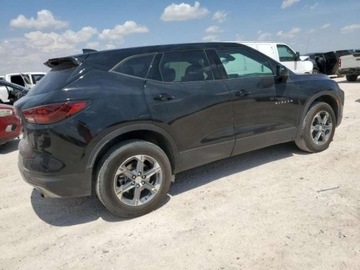 Chevrolet Blazer II 2023 Chevrolet Blazer 2023, 2,0L, po gradobiciu 2.0 Benzyna 228KM, zdjęcie 3