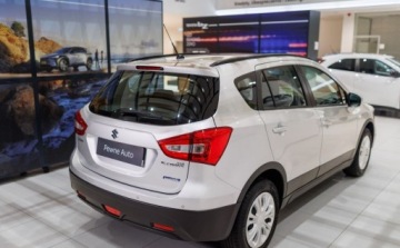 Suzuki SX4 II S-cross Facelifting 1.4 BOOSTERJET 48V SHVS 129KM 2021 Suzuki SX4 S-Cross 1.4 SHVS Comfort Plus 1.4 Benzyna 129KM, zdjęcie 2