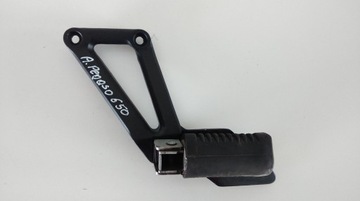 APRILIA PEGASO 650 комплект крепления подставки для ног