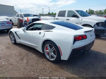 Chevrolet Corvette C7 2016 Chevrolet Corvette Stingray 2016 6.2l 6.2 Benzyna 455KM, zdjęcie 2