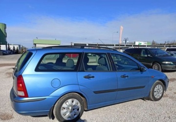 Ford Focus I Kombi 1.8 16V 115KM 2002 Ford Focus Ford Focus 1.8 Benzyna 115KM, zdjęcie 3