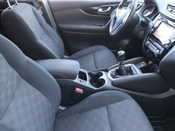 Nissan Qashqai II Crossover 1.2 DIG-T 115KM 2017 Nissan Qashqai 1.2 DIG-T, Salon Polska, zdjęcie 8