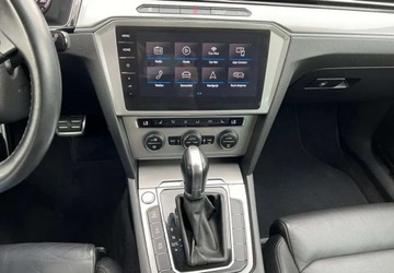 Volkswagen Passat B8 Variant 2.0 TDI BlueMotion SCR 190KM 2018 Volkswagen Passat Volkswagen Passat Alltrack 2..., zdjęcie 19