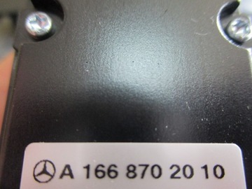 Выключатель аварийной панели Mercedes A1668702010