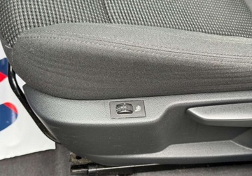 Peugeot 5008 I Minivan Facelifting 2.0 BlueHDi 150KM 2016 Peugeot 5008 LIFT 2,0 HDI 150KM Navi Climatronic Led Bezwypadkowy SERWIS A, zdjęcie 31