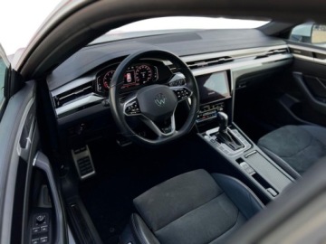 Volkswagen Arteon Fastback Facelifting 2.0 TSI 190KM 2022 Volkswagen Arteon Shooting Brake R-Line 2.0 TSI 190KM DSG Panorama Harman, zdjęcie 9