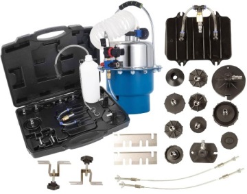 ИНСТРУМЕНТ ДЛЯ ЗАМЕНЫ ЖИДКОСТИ В ТОРМОЗНОЙ СИСТЕМЕ + АДАПТЕРЫ
