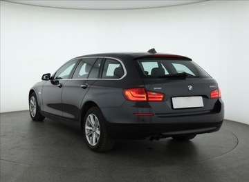 BMW Seria 5 F10-F11 Touring 528i 245KM 2012 BMW 5 528i xDrive, 4X4, Automat, Skóra, Navi, zdjęcie 3