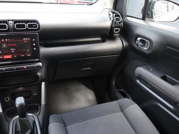 Citroen C3 Aircross  I Crossover 1.2 PureTech 110KM 2018 Citroen C3 Aircross 1.2 PureTech, Salon Polska, zdjęcie 7