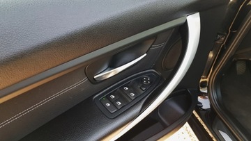 BMW Seria 3 F30-F31-F34 Limuzyna 2.0 320d 184KM 2013 BMW 3 (F30, F80) 320 d 184 KM, zdjęcie 11