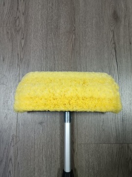 SZCZOTKA I ŚCIĄGACZKA TELESKOPOWA DO MYCIA PANELI FOTOWOLTAICZNYCH ZAWÓR 5M