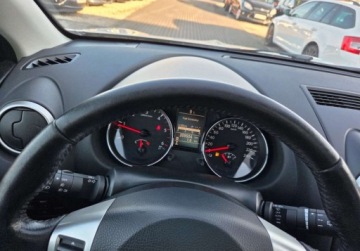 Nissan Qashqai I Crossover Facelifting  1.6 dCi 130KM 2013 Nissan Qashqai 1.6dCi 130KM 6bieg Kamera 360 Navi Temp Panorama Oplaty Gwa, zdjęcie 27