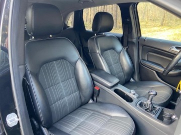 Mercedes Klasa B W246 Sports Tourer 180 BlueEFFICIENCY 122KM 2012 Mercedes-Benz Klasa B B180 Benzyna Super Kondycja Grzane Fotele Tempomat P, zdjęcie 32