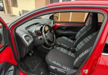 Citroen C1 II Hatchback 5d 1.0 VTi 68KM 2017 Citroen C1 1,0 69KM Klimatronik Kamera Benzyna 69KM, zdjęcie 20
