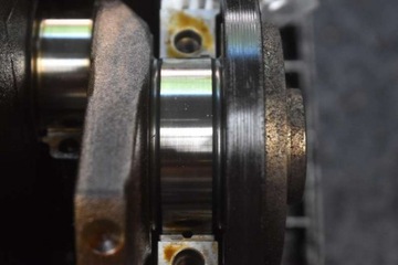 ВАЛ НИЖНЕГО БЛОКА ДВИГАТЕЛЯ N53B30A BMW E90 E91 3.0i 218 л.с. 04-10