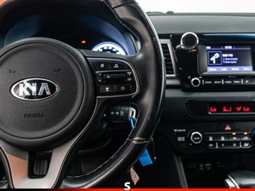 Kia Niro I 2018 Od ręki - 1.6 GDI Hybrid Crossover 141KM 2018, zdjęcie 13