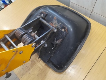 СИДЕНЬЕ STIGA V401 HST BRIGGS 12HP КАРКАС СИДЕНЬЯ