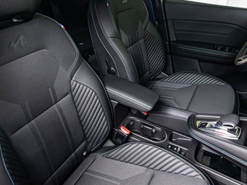 Renault Captur II 2025 Od ręki - Esprit Alpine 1.3 TCe mHEV 160KM / Pakiet Parking 360, zdjęcie 4