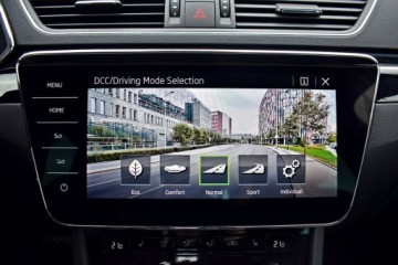 Skoda Superb III Liftback Facelifting 2.0 TSI 272KM 2019 Škoda Superb Skoda Superb Bezwypadkowy / Salon, zdjęcie 28