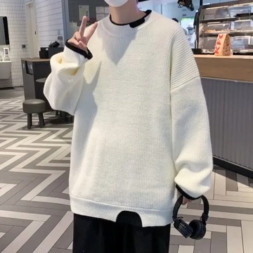 Winter warm pullover with perforated design for me