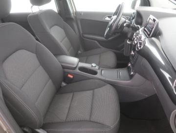 Mercedes Klasa B W246 Sports Tourer 220 CDI BlueEFFICIENCY 170KM 2013 Mercedes B B 220 CDI, 167 KM, Automat, Klima, zdjęcie 8