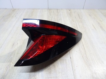 TUCSON IV LAMPA TYŁ PRAWA W BŁOTNIK 92402N7000