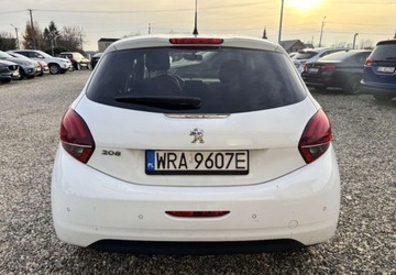 Peugeot 208 I Hatchback 5d Facelifting 1.6 BlueHDi 75KM 2016 Peugeot 208 Samochod z gwarancja 1.6 Diesel 75KM, zdjęcie 4