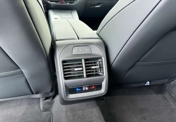 Volkswagen Passat B8 Variant Facelifting 2.0 TDI SCR 150KM 2024 Volkswagen Passat salon Polska gwar. masaz matrix kamery360 wentyle VAT 23, zdjęcie 24