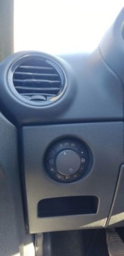 Opel Corsa D Hatchback 1.0 Twinport ecoFLEX 60KM 2008 Opel Corsa benz ,klimatyzacja ,tempomat ,niski przebieg,zadbany ,bez rdzy, zdjęcie 18