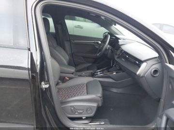 Audi A3 8Y RS Limousine 2.5 TFSI 400KM 2024 Audi RS3 Limousine 2024r., 4x4, 2.5L 2.5 Benzyna 401KM, zdjęcie 8