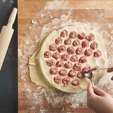 ФОРМОВКА ДЛЯ ПЕЛЬЦЕВ ДЛЯ РАВИОЛИ СТАЛЬНАЯ ФОРМА 37 ШТ.