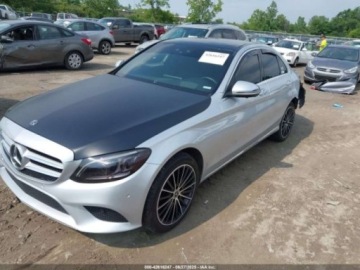 Mercedes Klasa C W205 2020 Mercedes-Benz Klasa C 2020 Mercedes-Benz C-Class C 300 4MATIC Sedan 2.0, zdjęcie 1