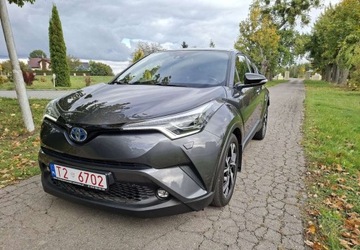 Toyota C-HR I Crossover 1.8 Hybrid 122KM 2017 Toyota C-HR Toyota C-HR 1.8 Hybryda 122KM, zdjęcie 1