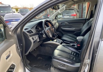 Mitsubishi L200 V Double Cab 2.4  181KM 2018 Mitsubishi L200 2.5 180 KM 2018 rok 2.4 Diesel 181KM, zdjęcie 7
